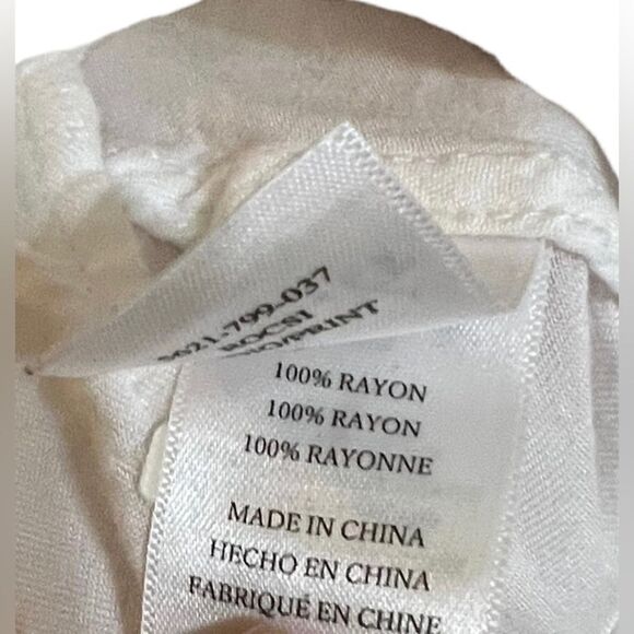 Rails Rosci Indio Bull Skull Western Print Long
Sleeves Collared Buttondown Top - Picture 6 of 6